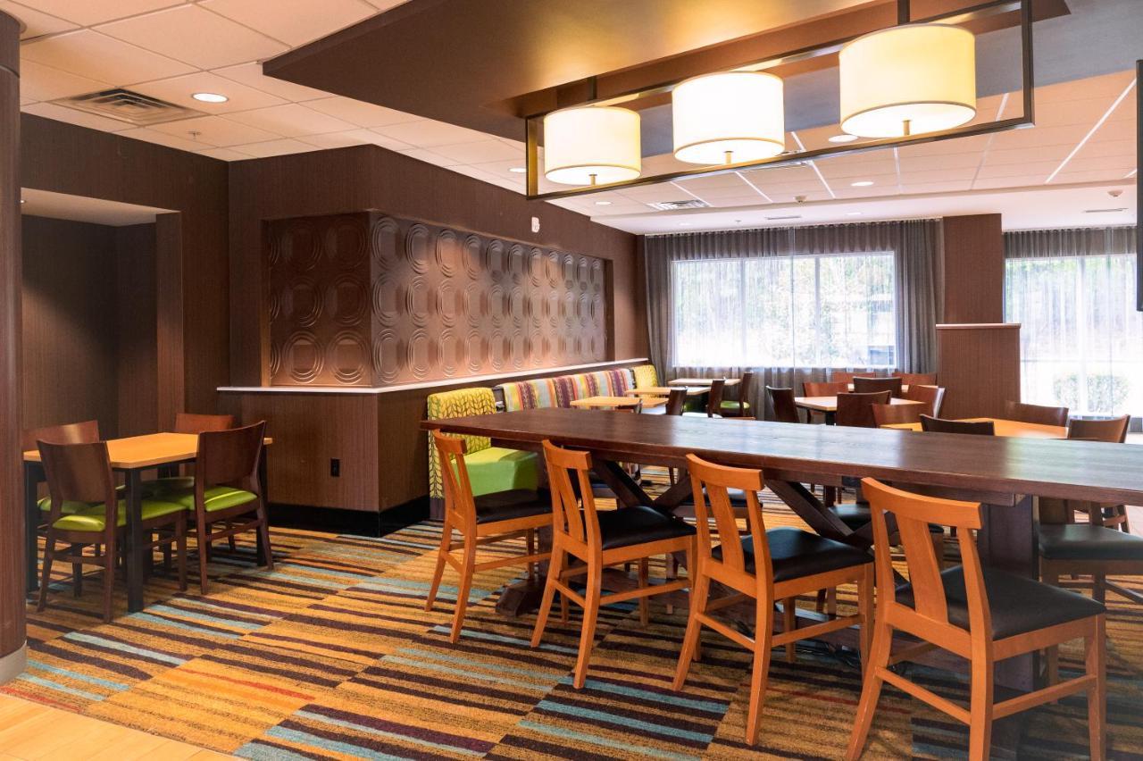 Fairfield Inn & Suites By Marriott Atlanta פיירבורן מראה חיצוני תמונה