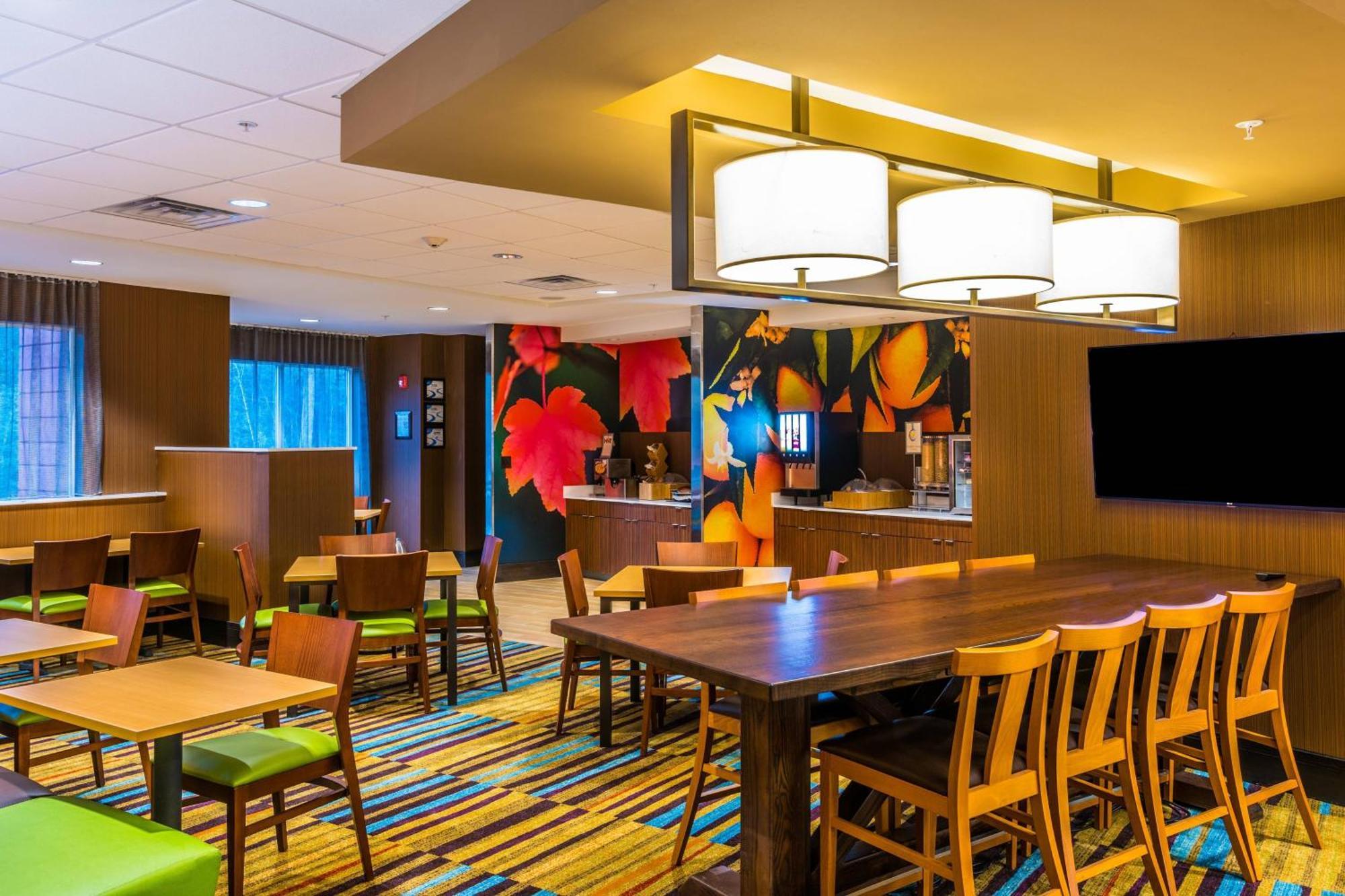 Fairfield Inn & Suites By Marriott Atlanta פיירבורן מראה חיצוני תמונה