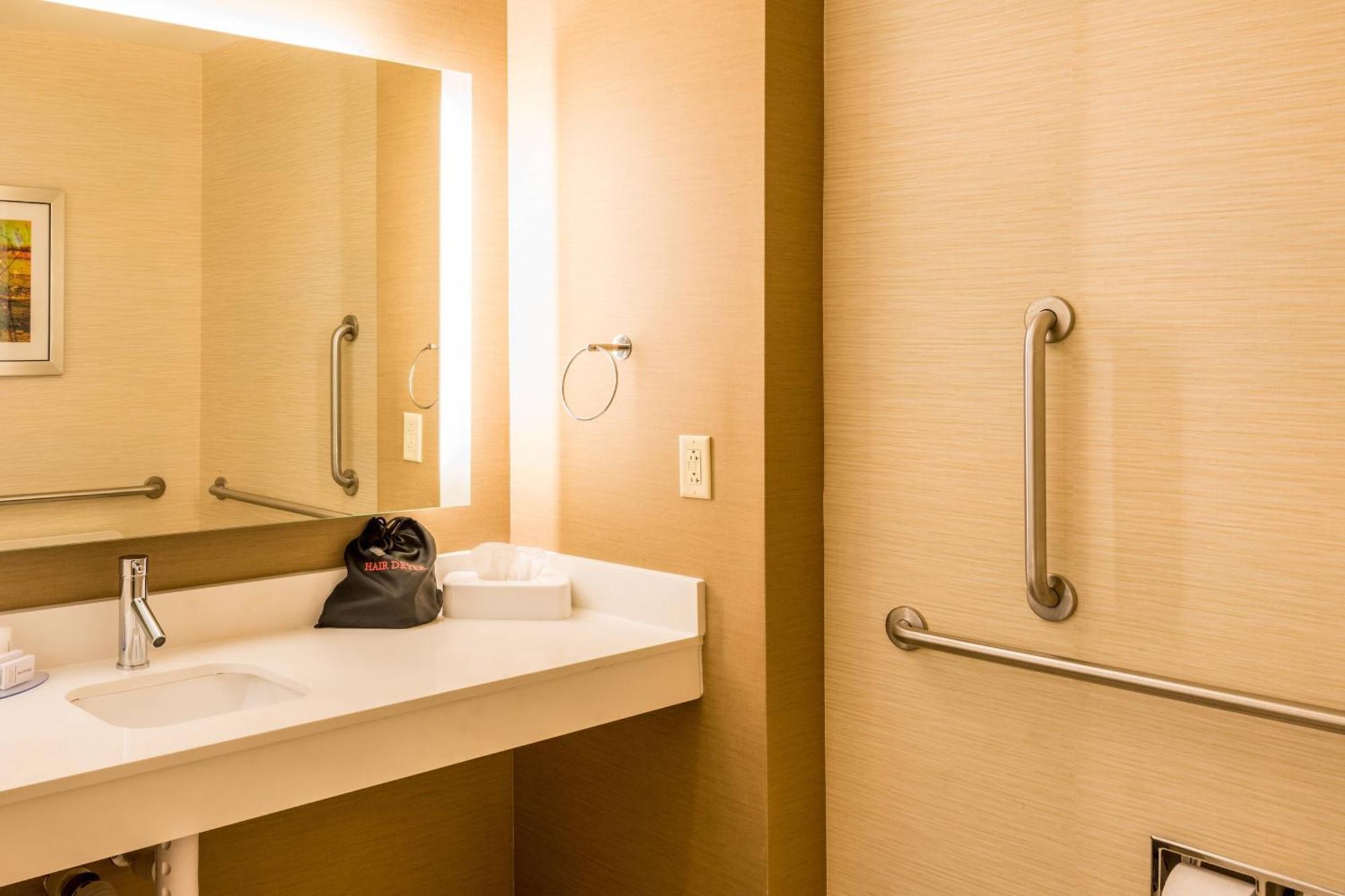 Fairfield Inn & Suites By Marriott Atlanta פיירבורן מראה חיצוני תמונה