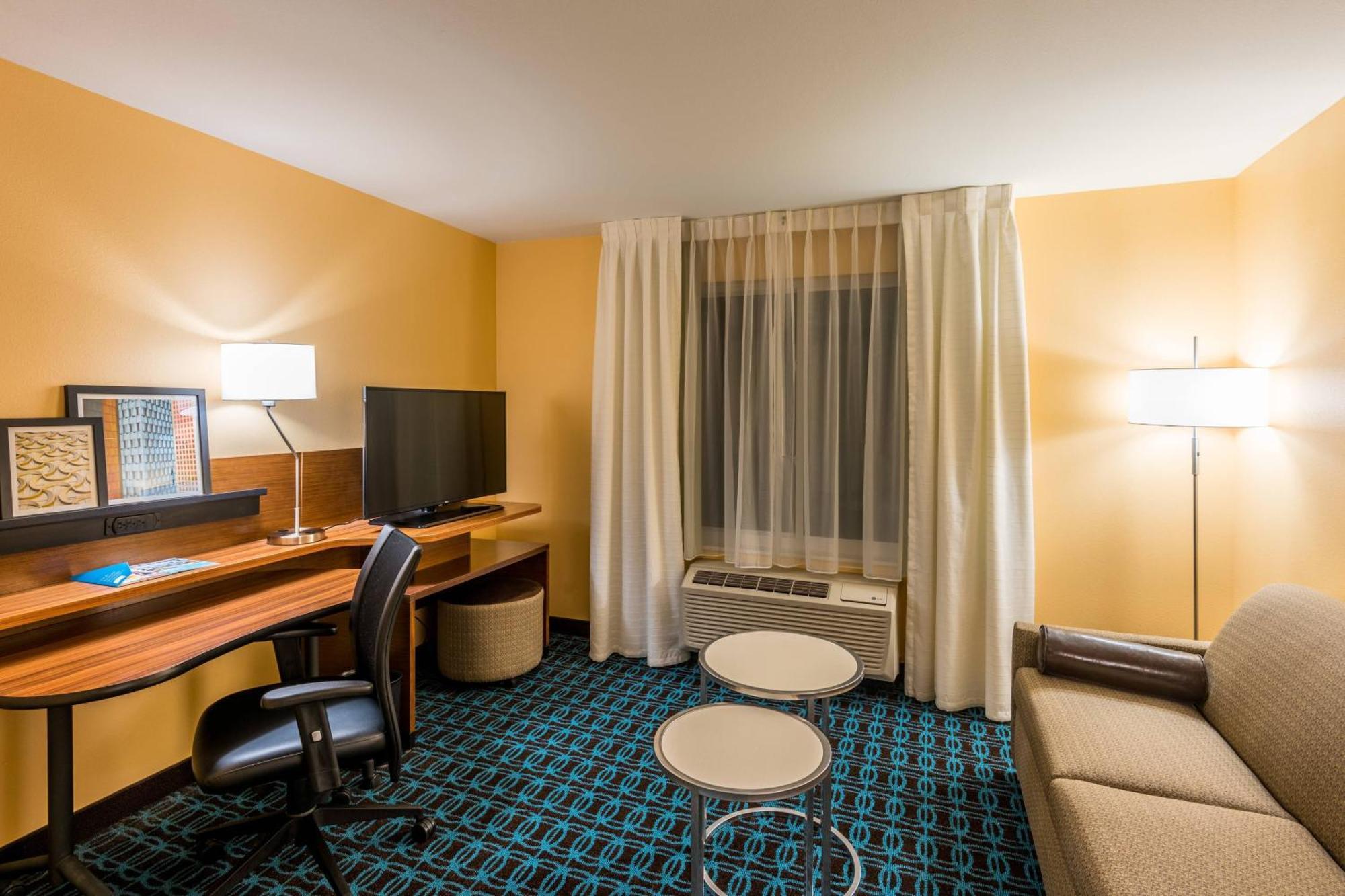 Fairfield Inn & Suites By Marriott Atlanta פיירבורן מראה חיצוני תמונה